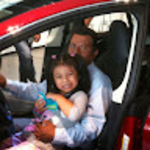 Meet your Posher, Cesar